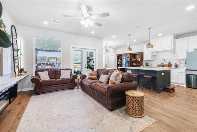 4141 Vintage Estates Court, Bryan, TX 77808