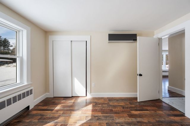 443 Thompson St, Halifax, MA 02338