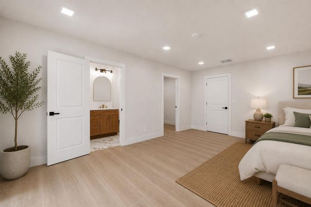 2908 NW 24th Way, Boca Raton, FL 33431