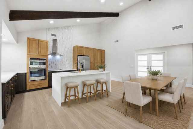 2908 NW 24th Way, Boca Raton, FL 33431