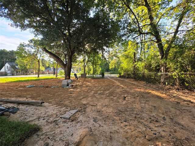 126 Antelope Drive, Crosby, TX 77532