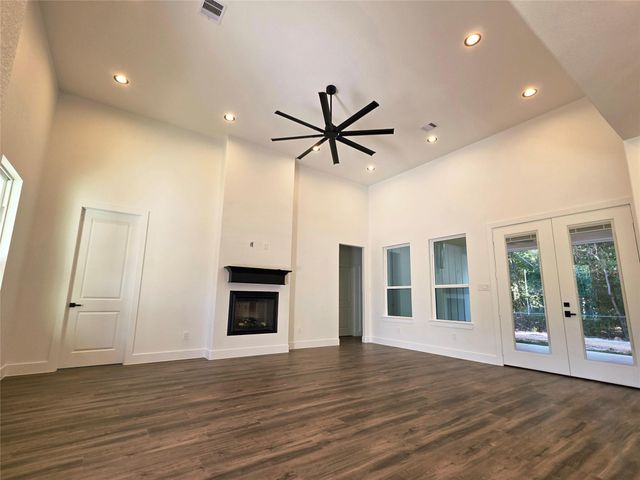 126 Antelope Drive, Crosby, TX 77532