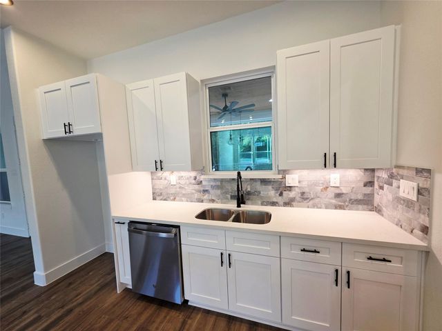 126 Antelope Drive, Crosby, TX 77532