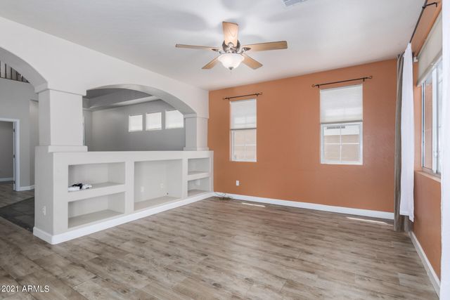 204 W Mountain Sage Drive, Phoenix, AZ 85045