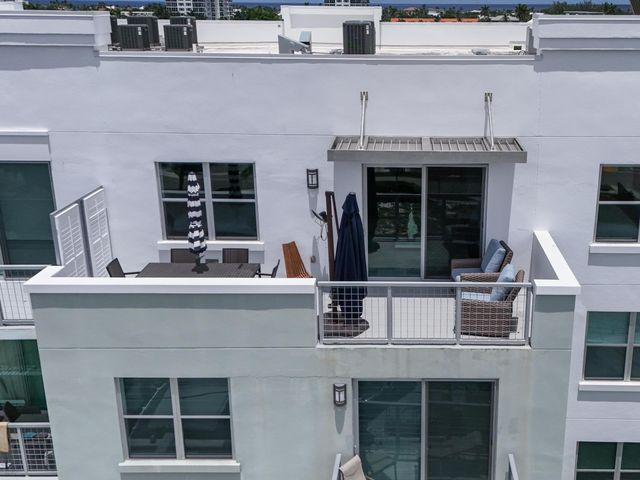 236 SE 5th Avenue 410, Delray Beach, FL 33483
