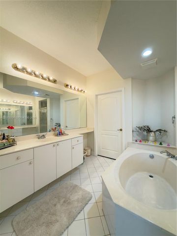 10720 NW 66th St 510, Doral, FL 33178