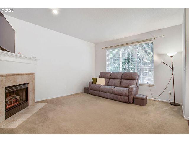 1110 Se HIGHFIELD Ave, Hillsboro, OR 97123