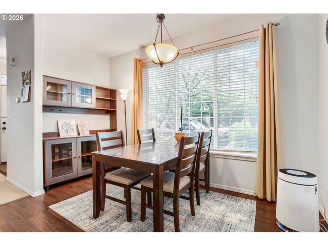 1110 Se HIGHFIELD Ave, Hillsboro, OR 97123