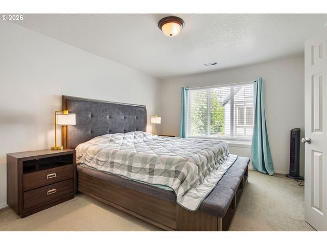 1110 Se HIGHFIELD Ave, Hillsboro, OR 97123