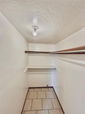 1901 E Lindsey Street 1C, Norman, OK 73071