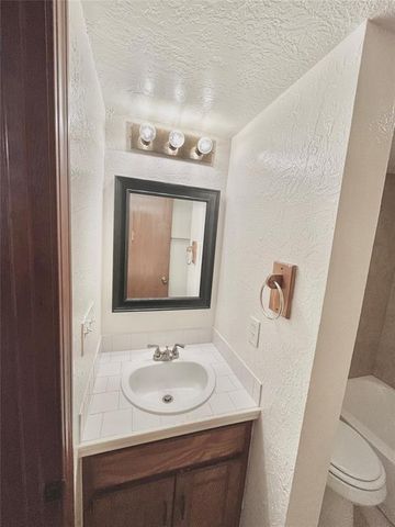 1901 E Lindsey Street 1C, Norman, OK 73071