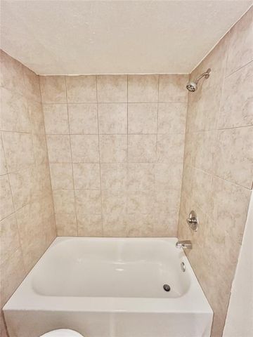 1901 E Lindsey Street 1C, Norman, OK 73071