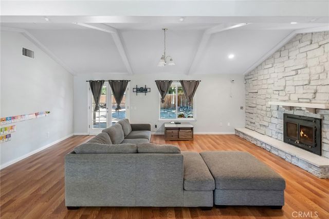 13251 Winona, Apple Valley, CA 92308
