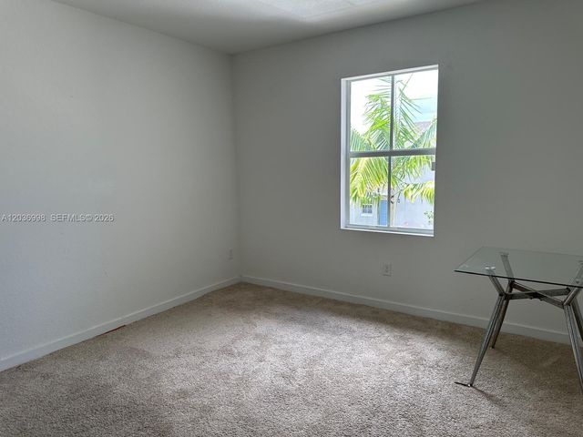 754 SE 19th St, Homestead, FL 33034