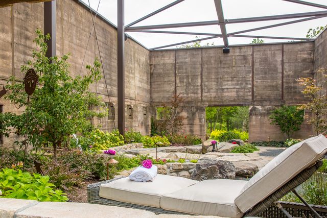 Address unavailable.