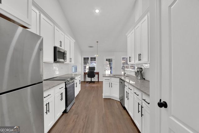 2516 Briar Valley Way, Dacula, GA 30019