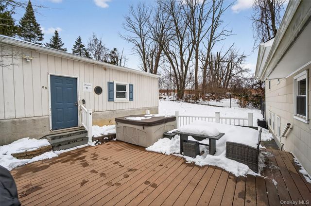 85 Farries Avenue, Florida, NY 10921