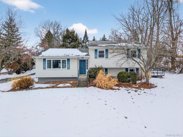 85 Farries Avenue, Florida, NY 10921