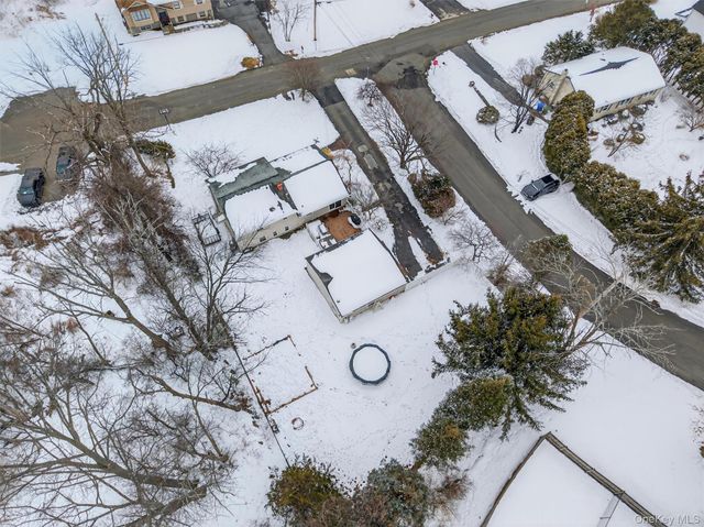 85 Farries Avenue, Florida, NY 10921
