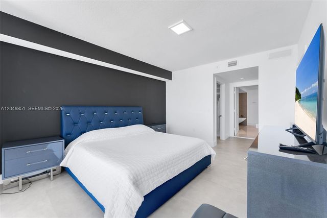 300 Sunny Isles Boulevard 41603, Sunny Isles Beach, FL 33160