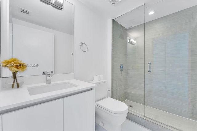 300 Sunny Isles Boulevard 41603, Sunny Isles Beach, FL 33160