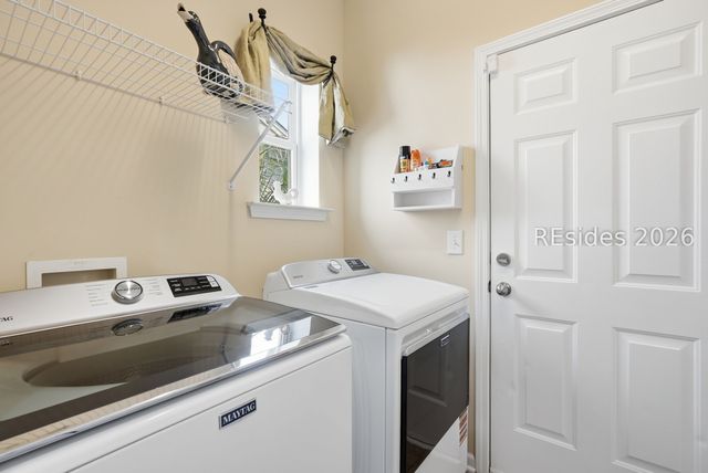 211 Pinnacle Shores Dr, Okatie, SC 29909