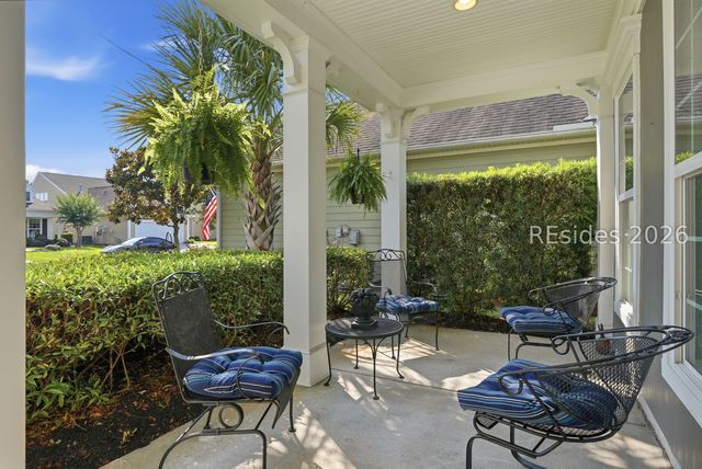 211 Pinnacle Shores Dr, Okatie, SC 29909