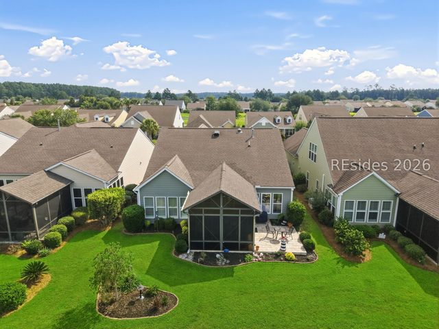 211 Pinnacle Shores Dr, Okatie, SC 29909