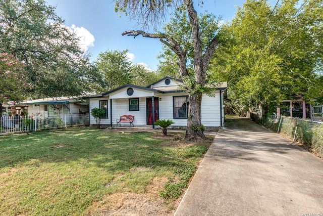 3938 Motes Dr, San Antonio, TX 78237