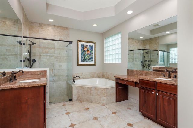 912 SW Sun Circle, Palm City, FL 34990