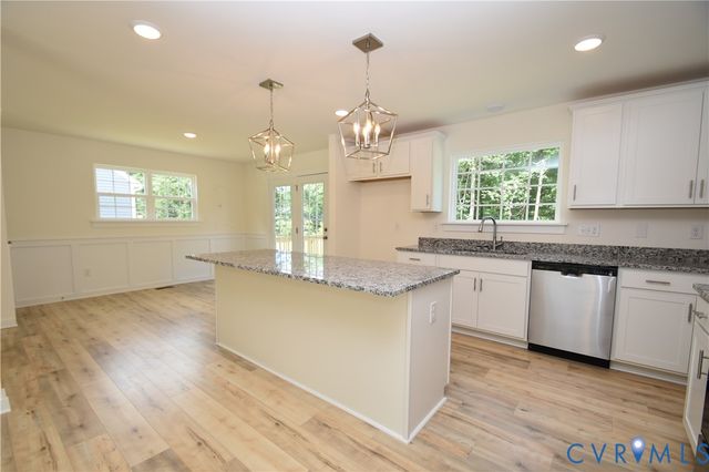 7049 Winthrop St, Henrico, VA 23231