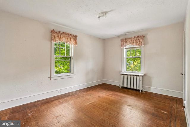444 HAVERFORD AVE, Narberth, PA 19072