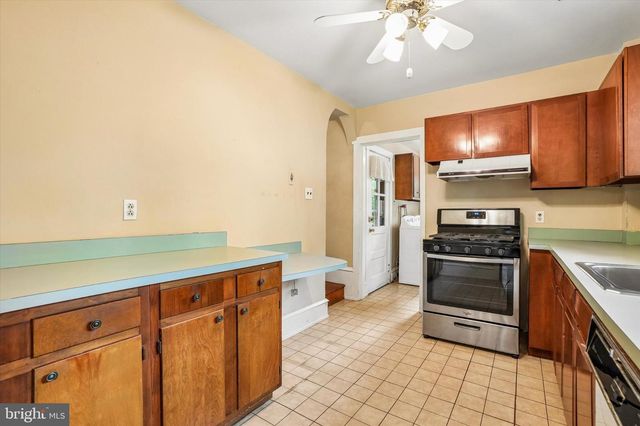 444 HAVERFORD AVE, Narberth, PA 19072