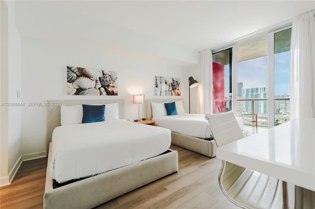 2602 E Hallandale Beach Boulevard R1905, Hallandale Beach, FL 33009