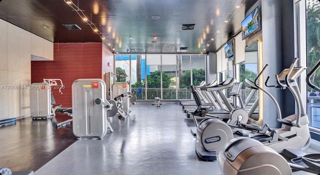 2602 E Hallandale Beach Boulevard R1905, Hallandale Beach, FL 33009
