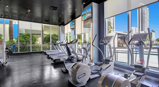 2602 E Hallandale Beach Boulevard R1905, Hallandale Beach, FL 33009
