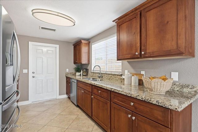 7546 E DULCIANA Circle, Mesa, AZ 85208