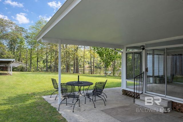 402 N Forest Hill Drive, Brewton, AL 36426