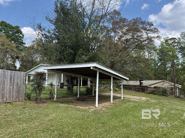 402 N Forest Hill Drive, Brewton, AL 36426