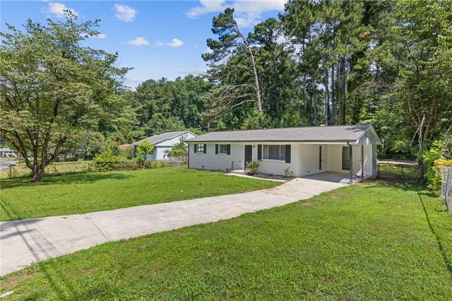 2472 Shiloh Drive, Decatur, GA 30034