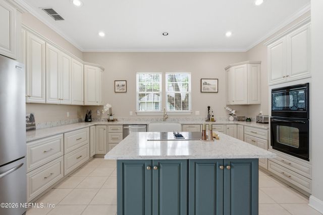 598 GLASGOW Court, Orange Park, FL 32073