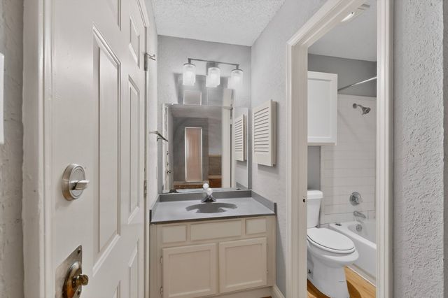 9811 Walnut Street 203, Dallas, TX 75243