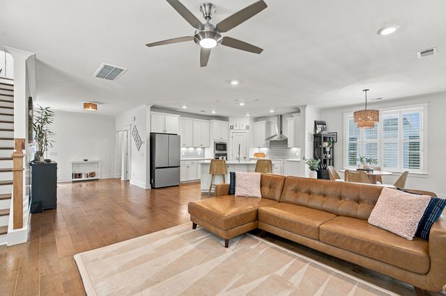 5036 Gum Tree Lane, Johns Island, SC 29455