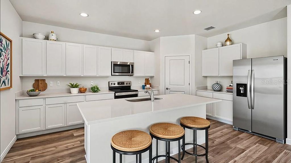 Image 3 of property listing at 24231 NW 13TH BOULEVARD, Newberry, FL 32669