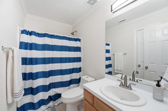 18202 Sorrell Oaks Lane, Richmond, TX 77407