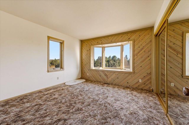 22233 Mccourtney Rd, Grass Valley, CA 95949