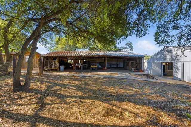22233 Mccourtney Rd, Grass Valley, CA 95949