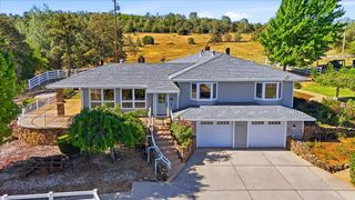 22233 Mccourtney Rd, Grass Valley, CA 95949