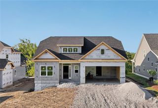 1050 Lakeside Drive, Mcdonald, PA 15057