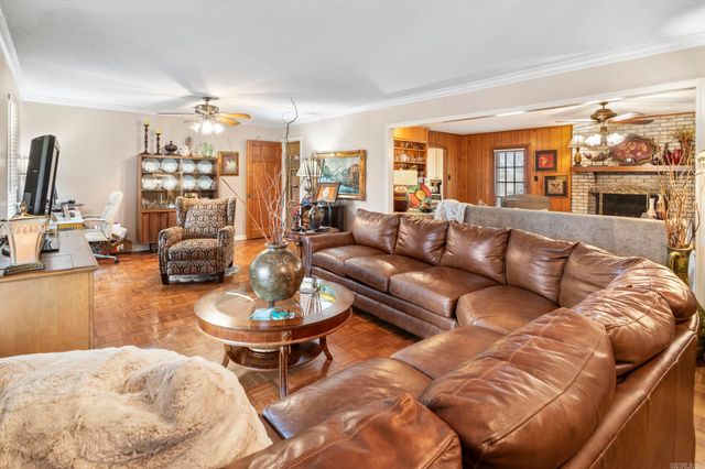 4005 Royal Oak Drive, North Little Rock, AR 72116